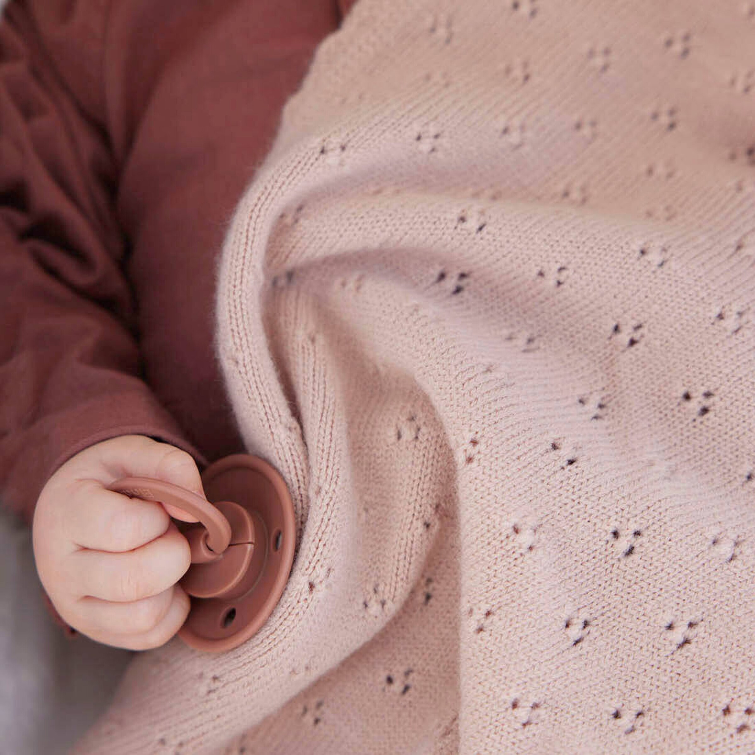 Elodie Pointelle Decke - Blushing Pink