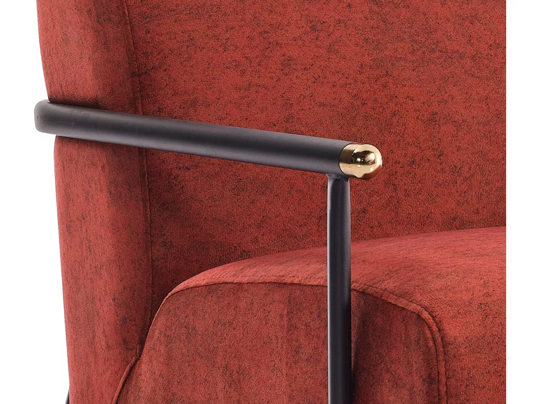 Fauteuil en velours rouge MONESI de Pascal Morabito