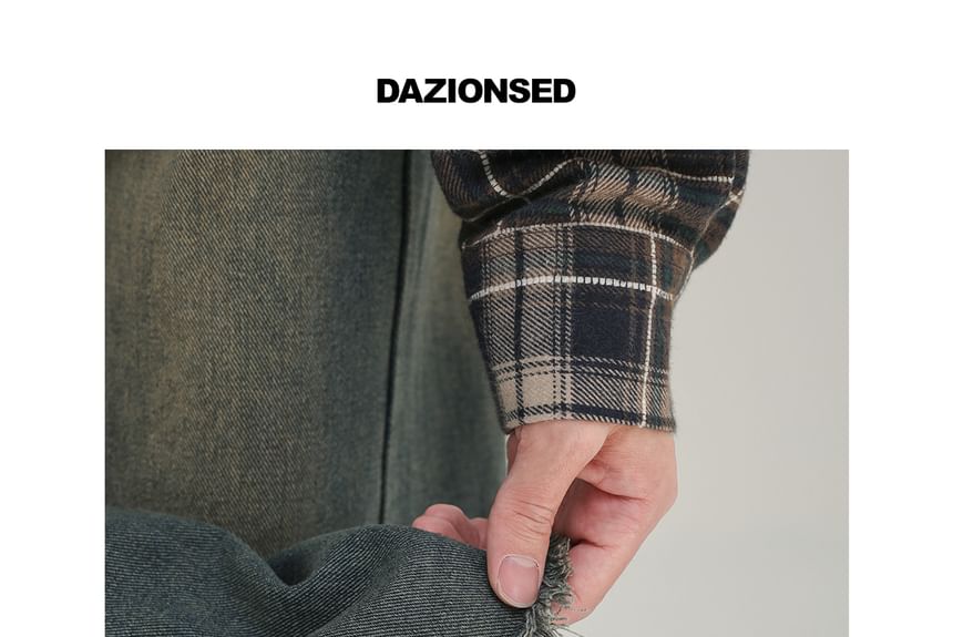 DAZO Studios - Mid Rise Washed Fray Straight Leg Jeans