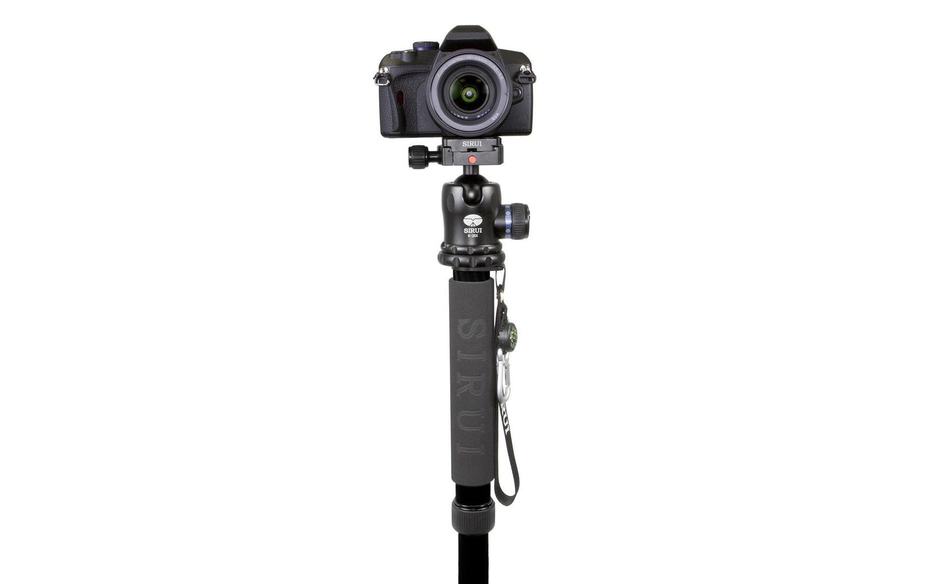 Stativ P-306Kompaktes Stativ – Ideal zum Reisen