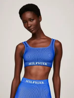 Top cropped esportivo sem costura e com modelagem justa