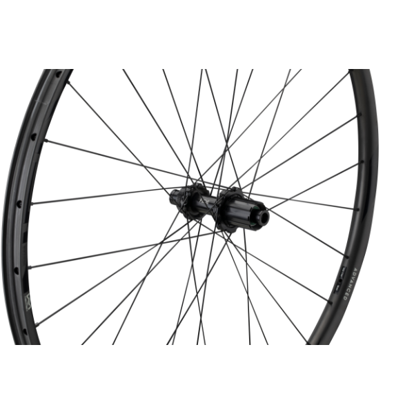 Newmen Advanced SL X.R.25 Baghjul, HG