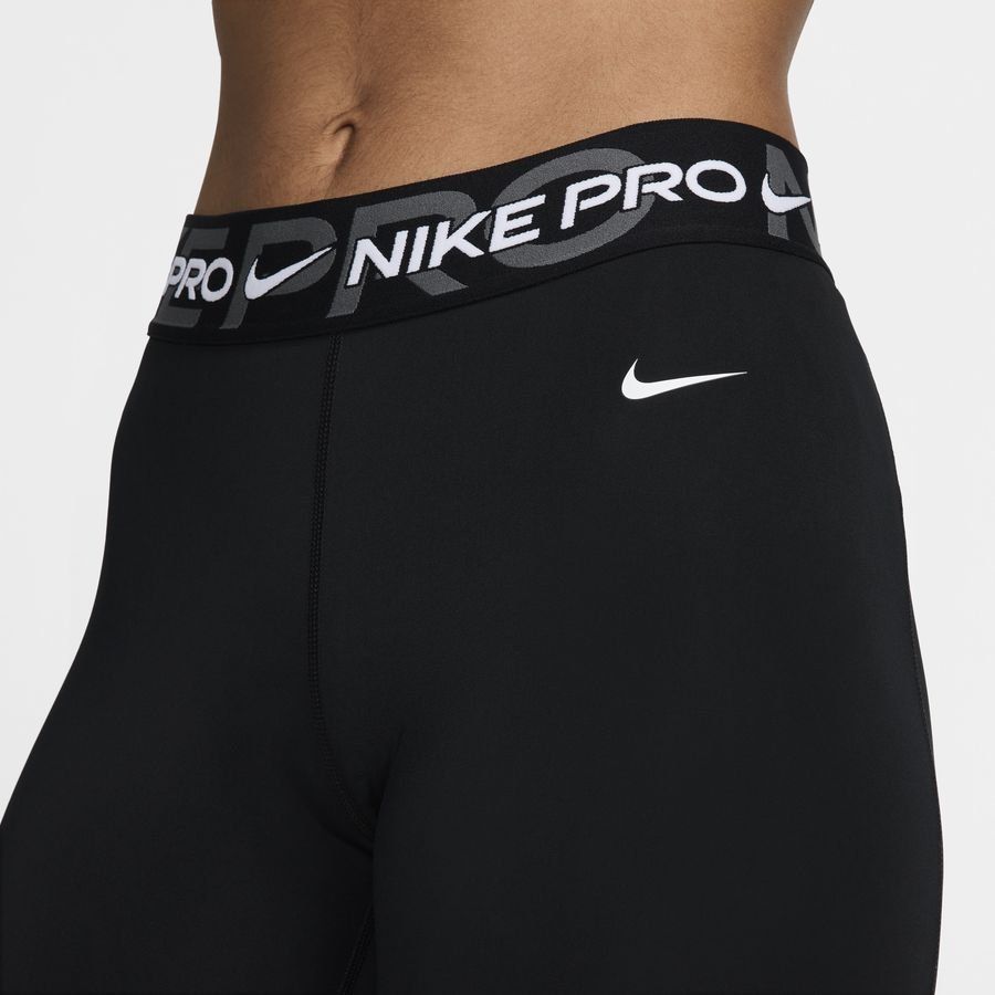 Nike Pro