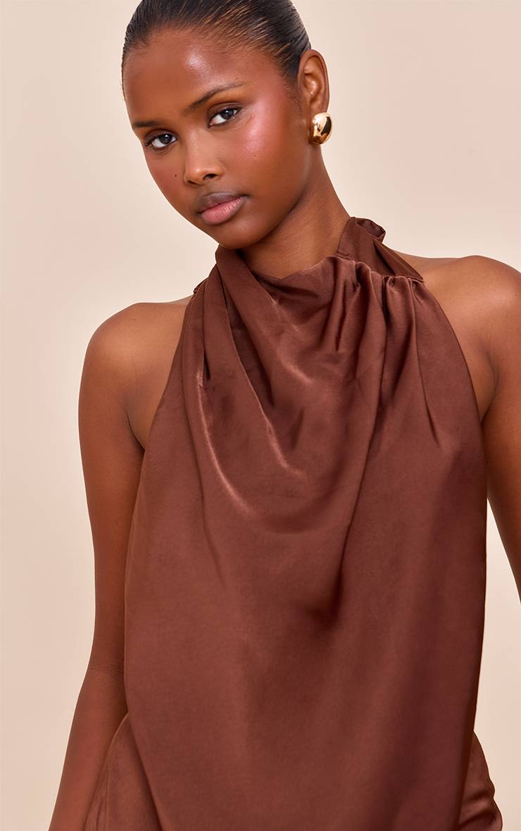 Chocolat Combinaison Courte Dos Nu En Satin