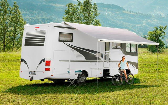 Thule Omnistor 9200 Dachmarkise Weiß