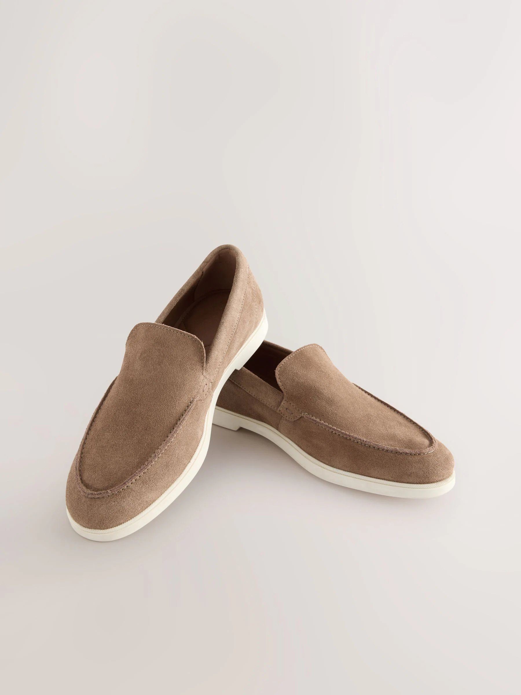 Taupe - Suède instapschoenen