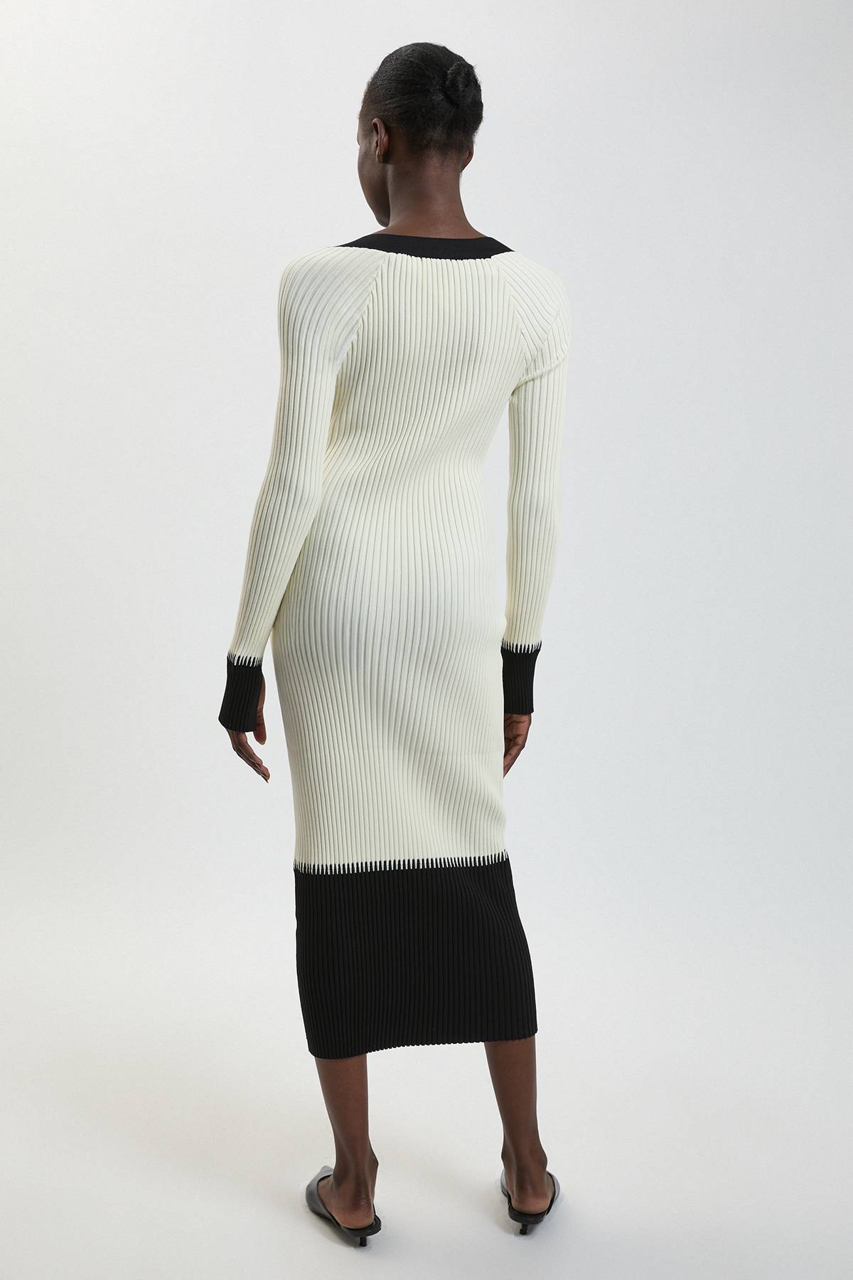 KarenMillen Robe Midi Tricotée À Côtes Texturées Et Blocs De Couleurs Petite