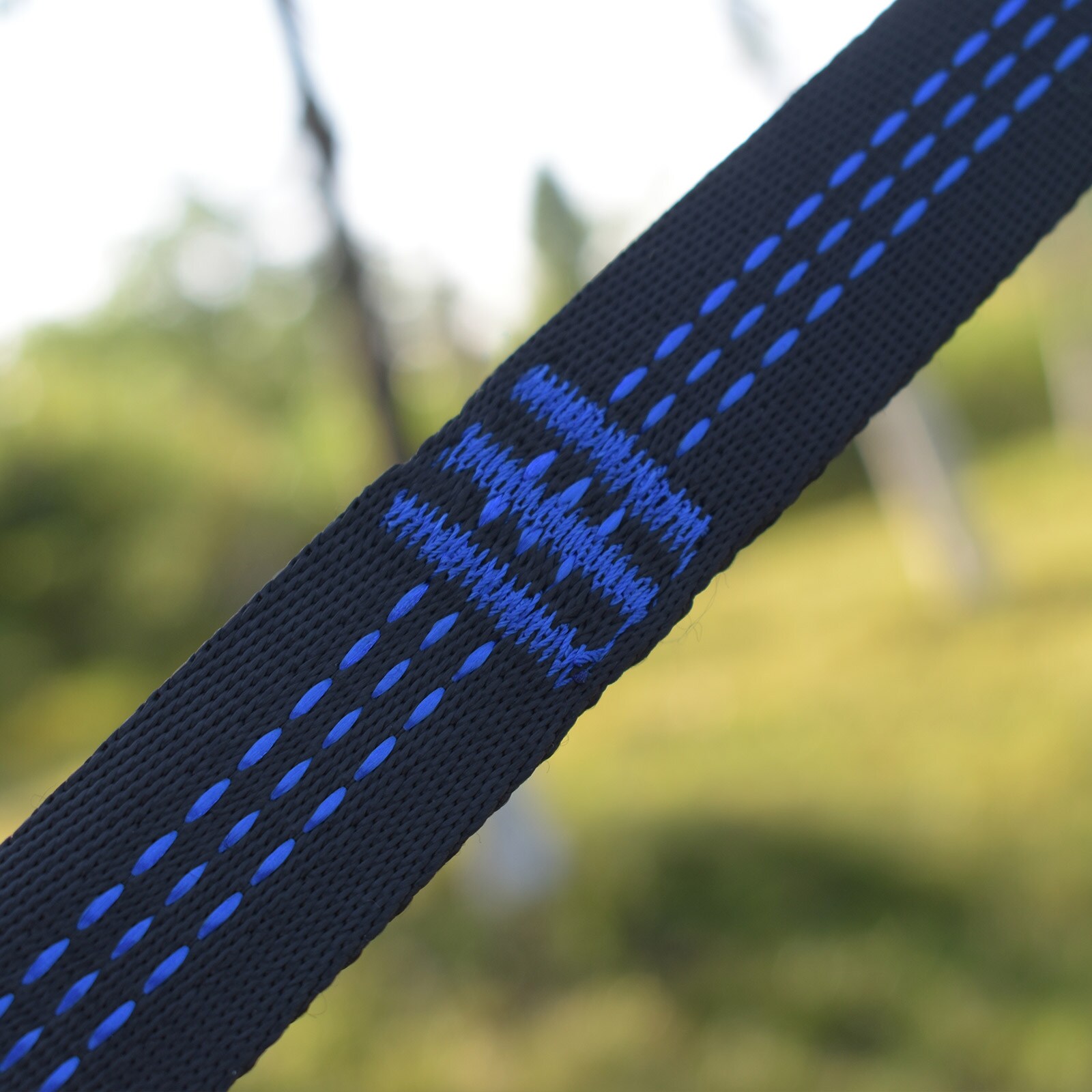 OUTCHAIR Mini Reise Hängematte Hang Out Camping Wetterfest Nylon XL 780 g Leicht Farbe: Grün/dunkelgrün