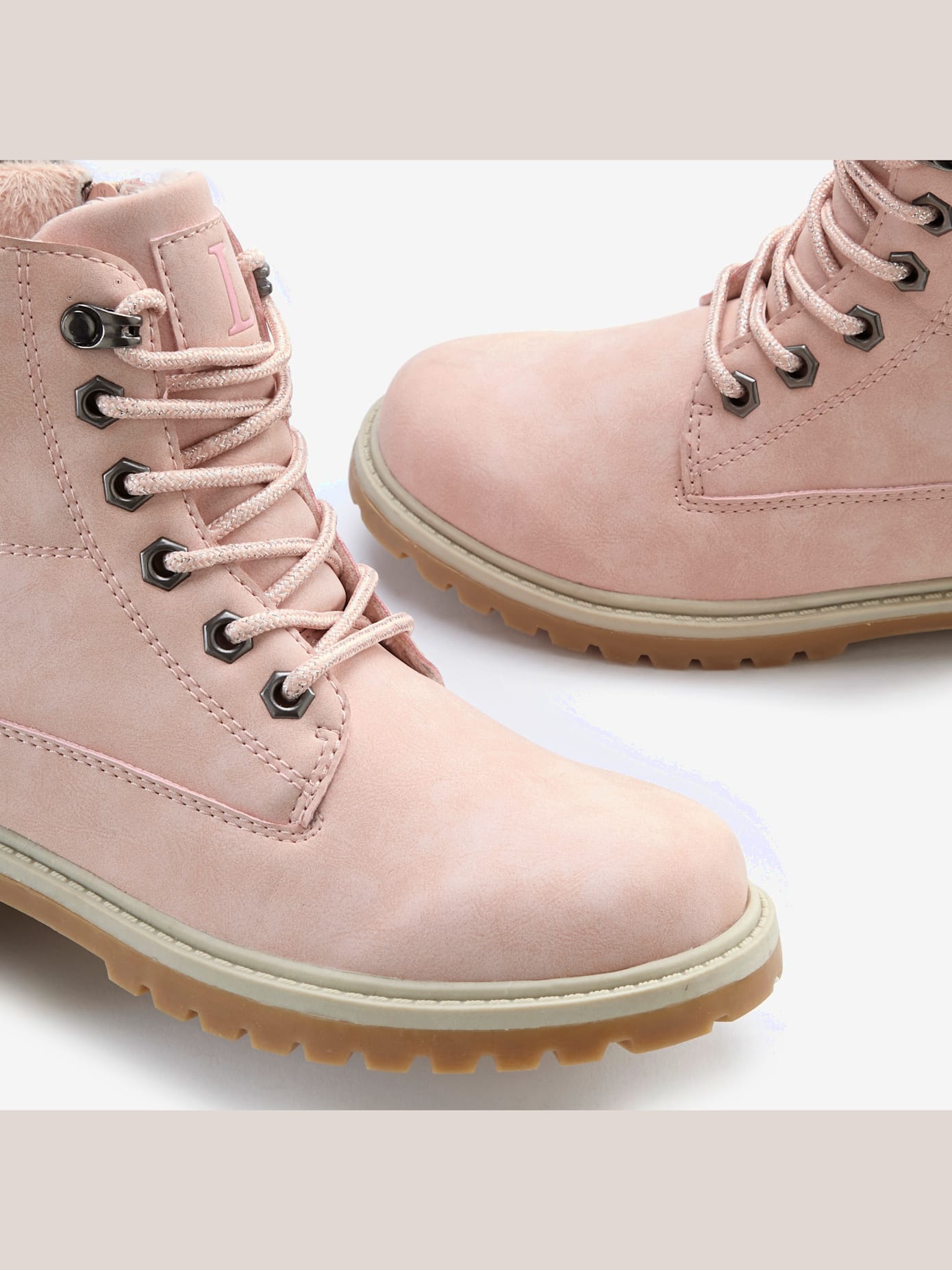 Bottines à lacets avec doublure toute douce