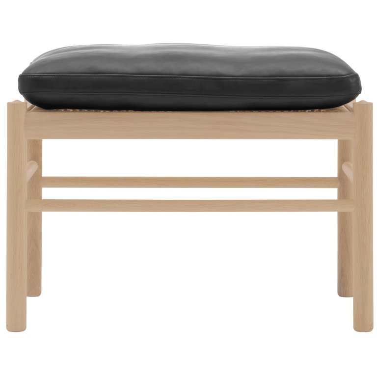 Carl Hansen & Son OW149F Colonial Ottoman geolied eiken Thor 301