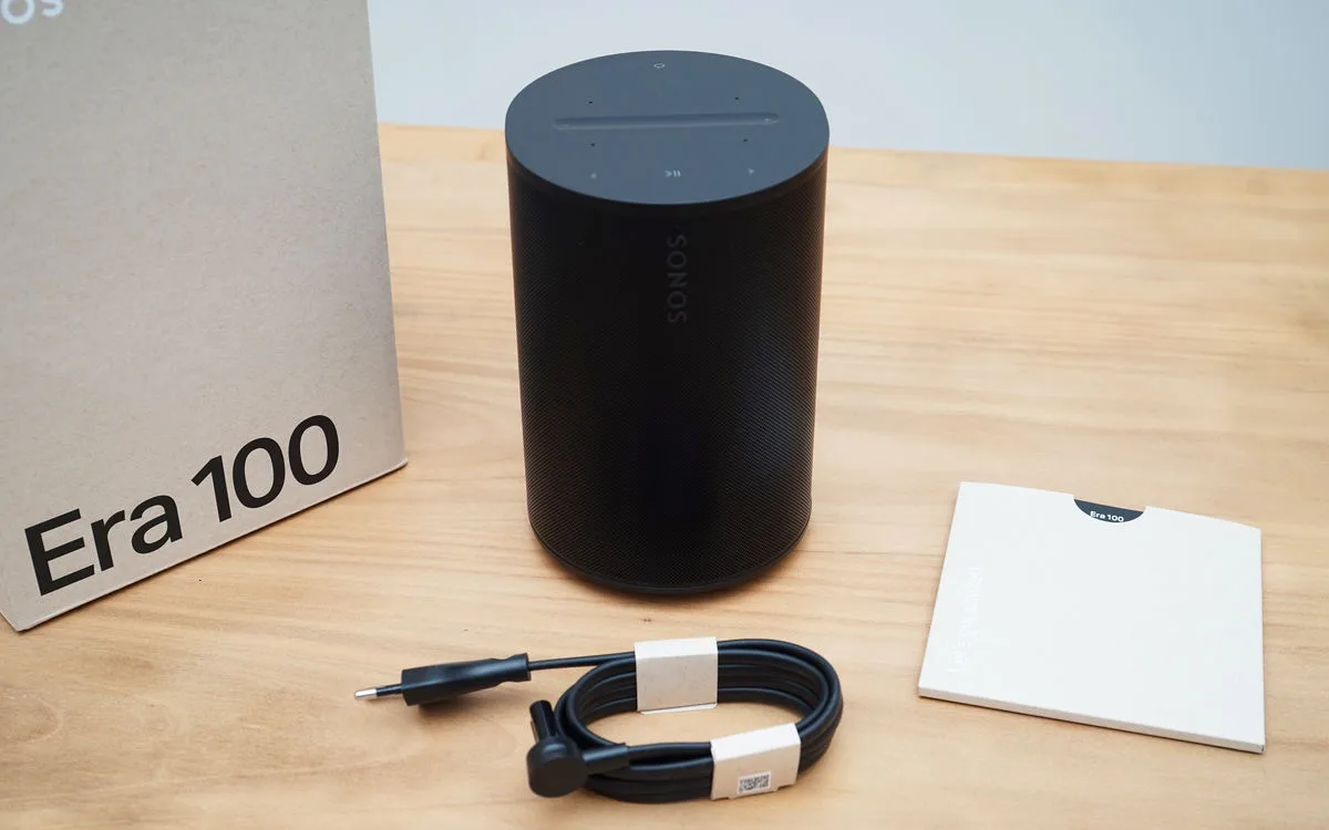Sonos Era 100 Noir   Vogel's SWM 4111 Noir Enceintes connectées
