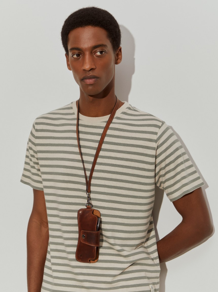 T-shirt às riscas em algodão e linho