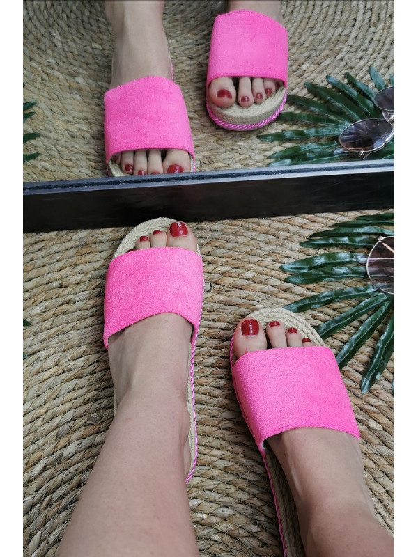 Nu-pieds Anna