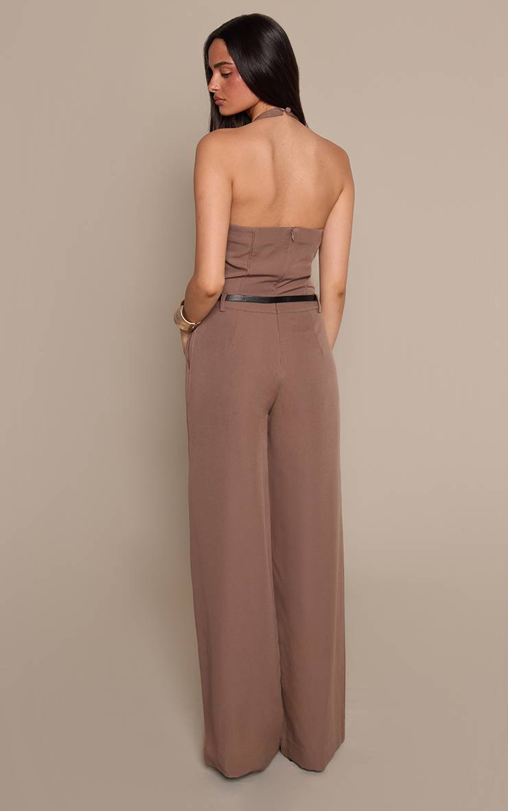 Combinaison Ajustée Avec Détail Ceinture Corset