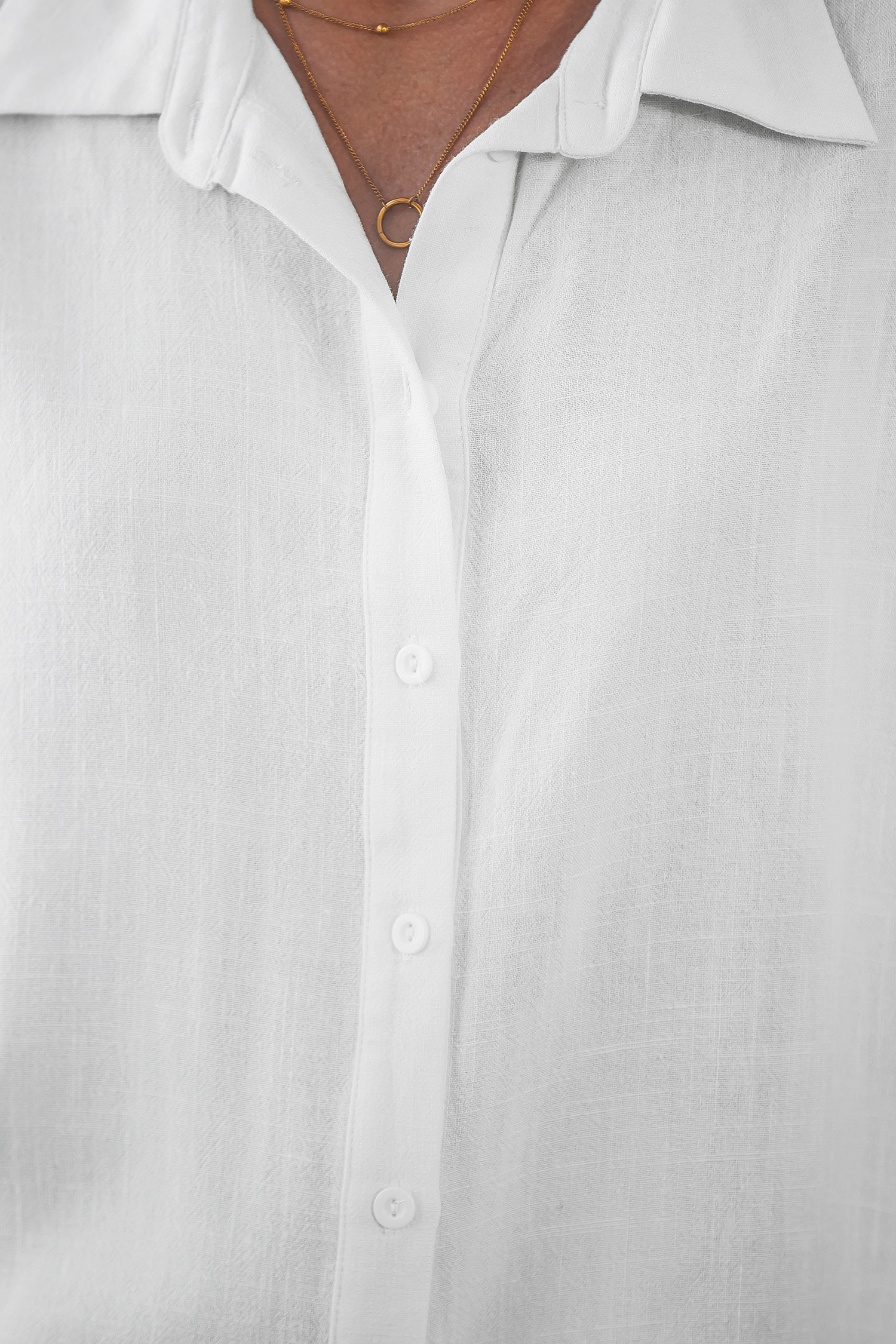 Chemise à boutons avec manches courtes blanche