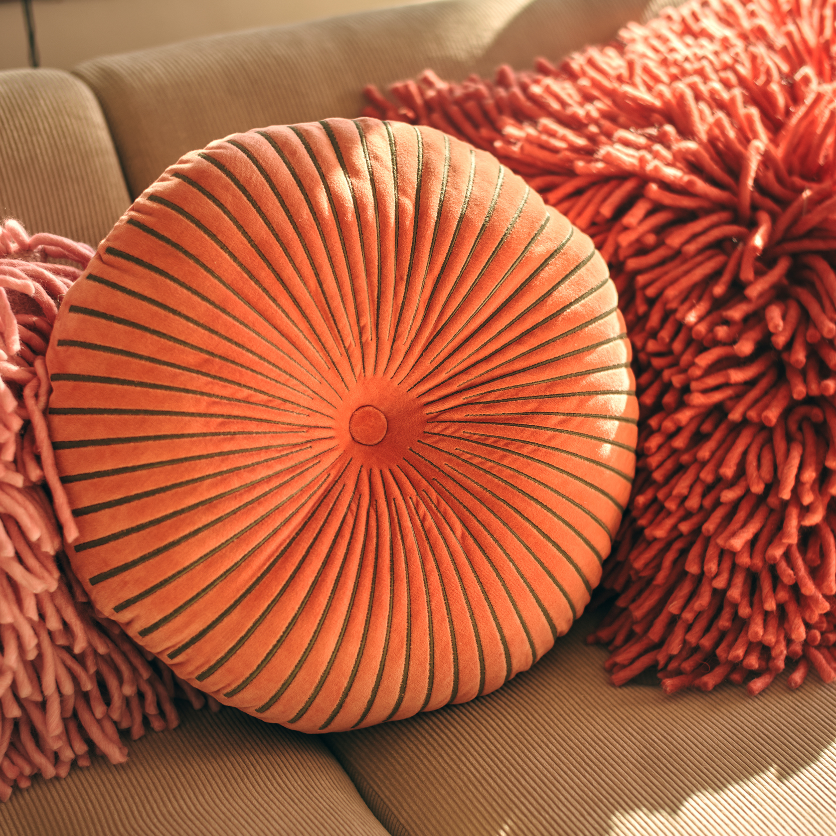 Sierkussen Round ripple sienna