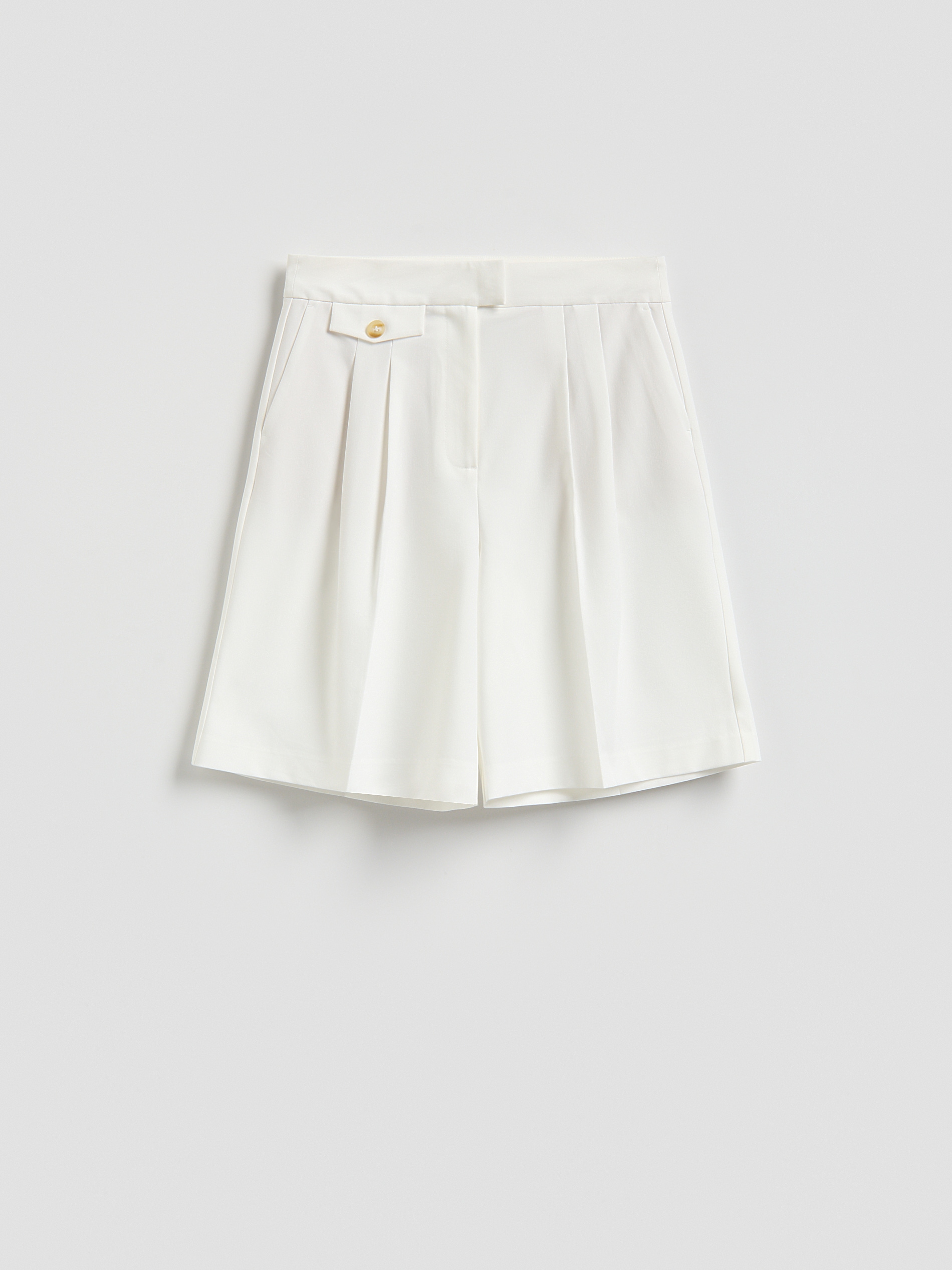 Bermuda-Shorts mit Plissees