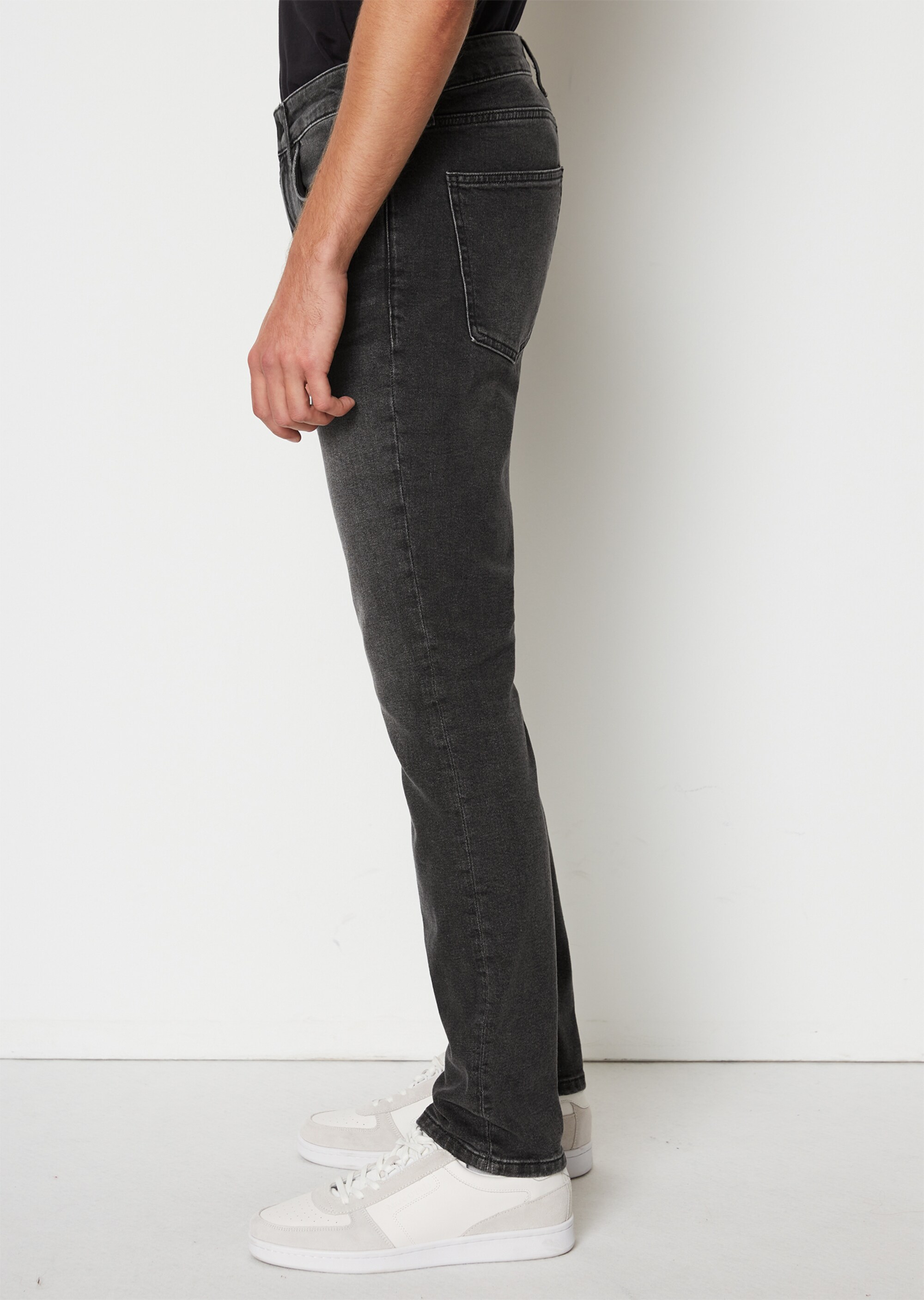 Jeans Modell VIDAR slim aus elastischem Bio-Baumwolle-Mix