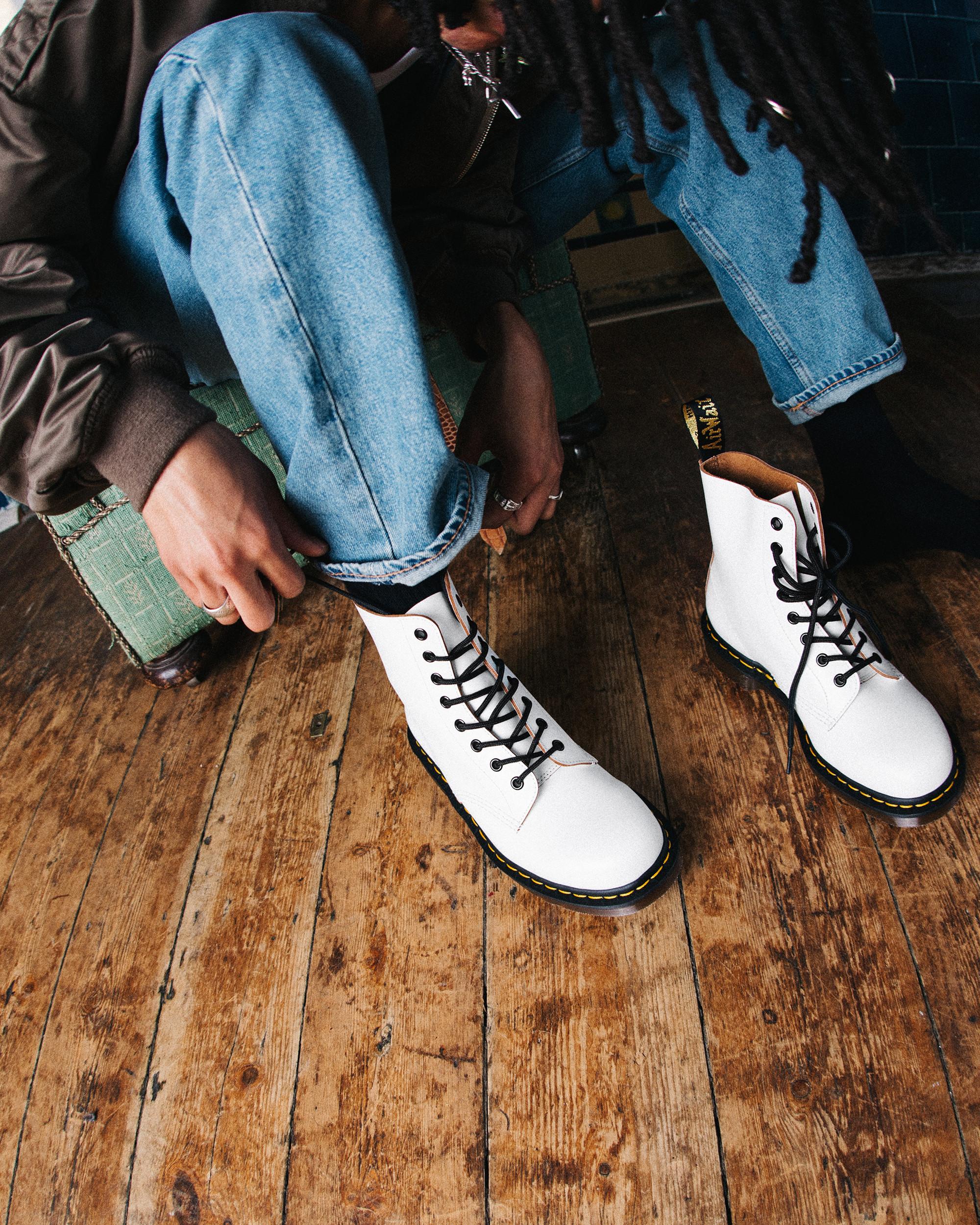 1460 Vintage Made in England Lace Up Boots