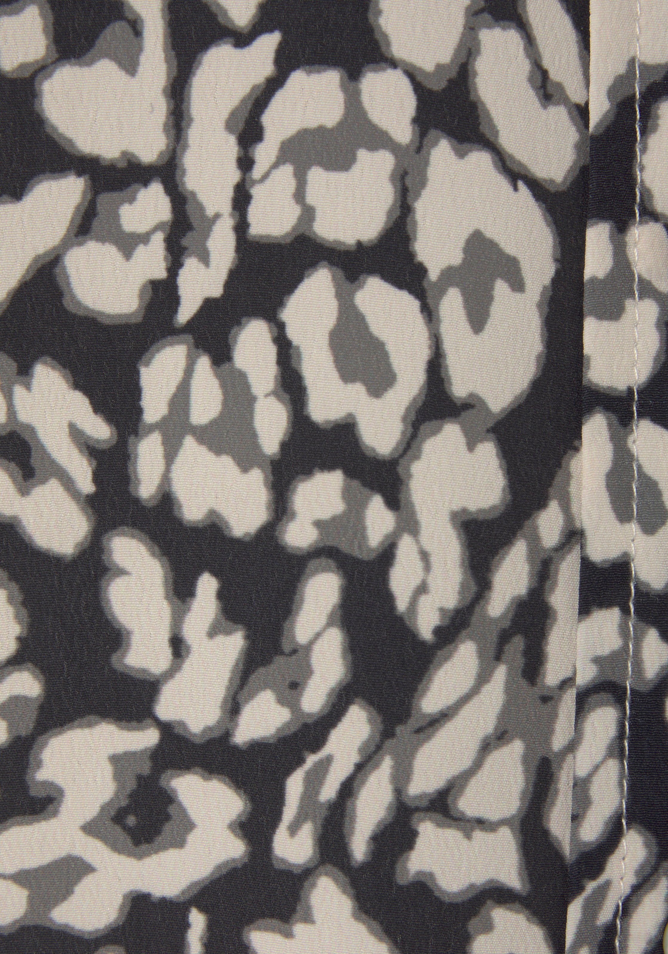 LASCANA Blusentop , mit Knopfleiste und Animalprint, Damenbluse mit Hemdblusenkragen