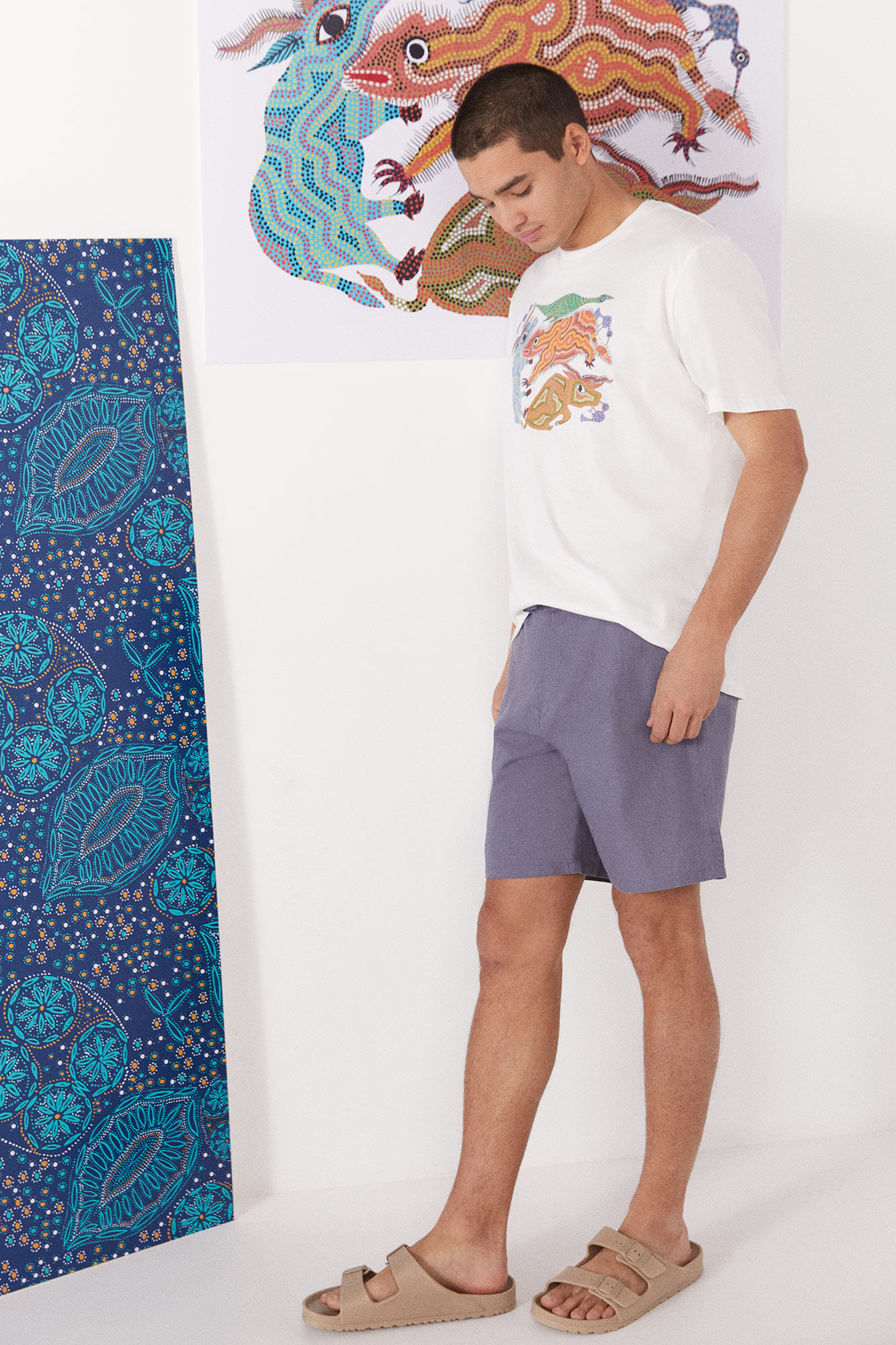 Camiseta Roots com estampa de animais - cor marfim