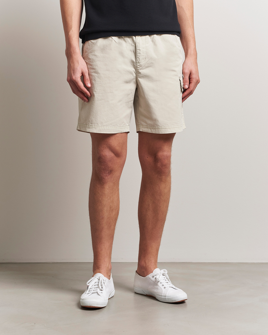 Barbour International Kenneth Garment Dye Shorts Mist