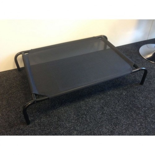 Cama elevada para cães, preta