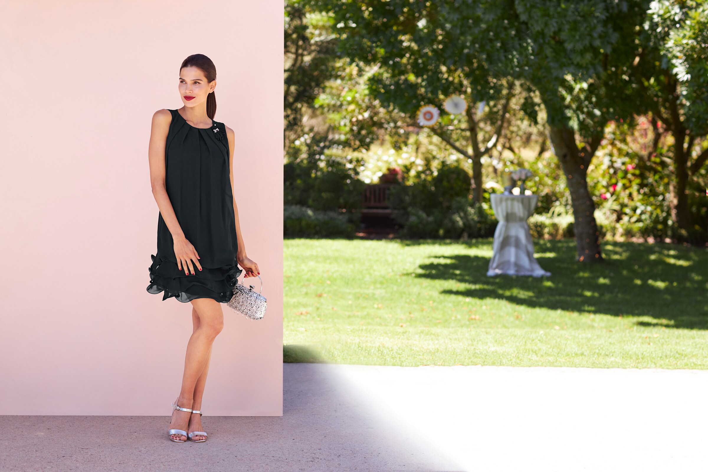 heine Cocktailkleid in schwarz