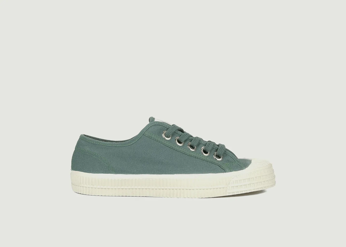 Baskets Star Master Novesta