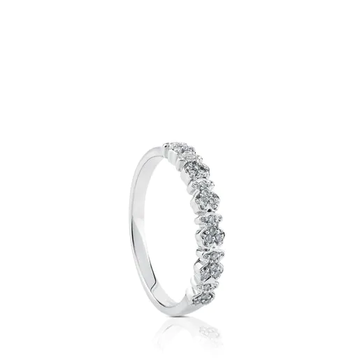 Anel sofisticado em ouro branco com motivo de urso cravejado de diamantes