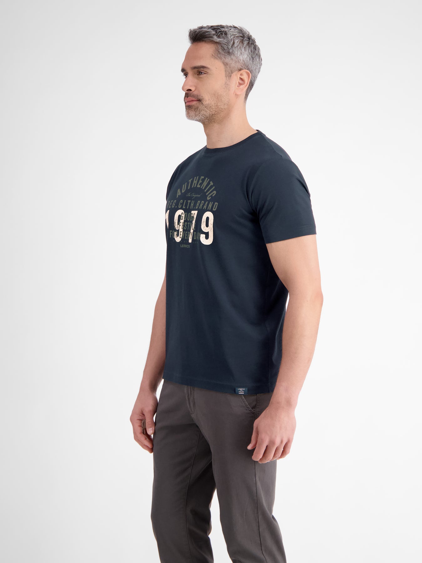 Unifarbenes T-Shirt mit Print