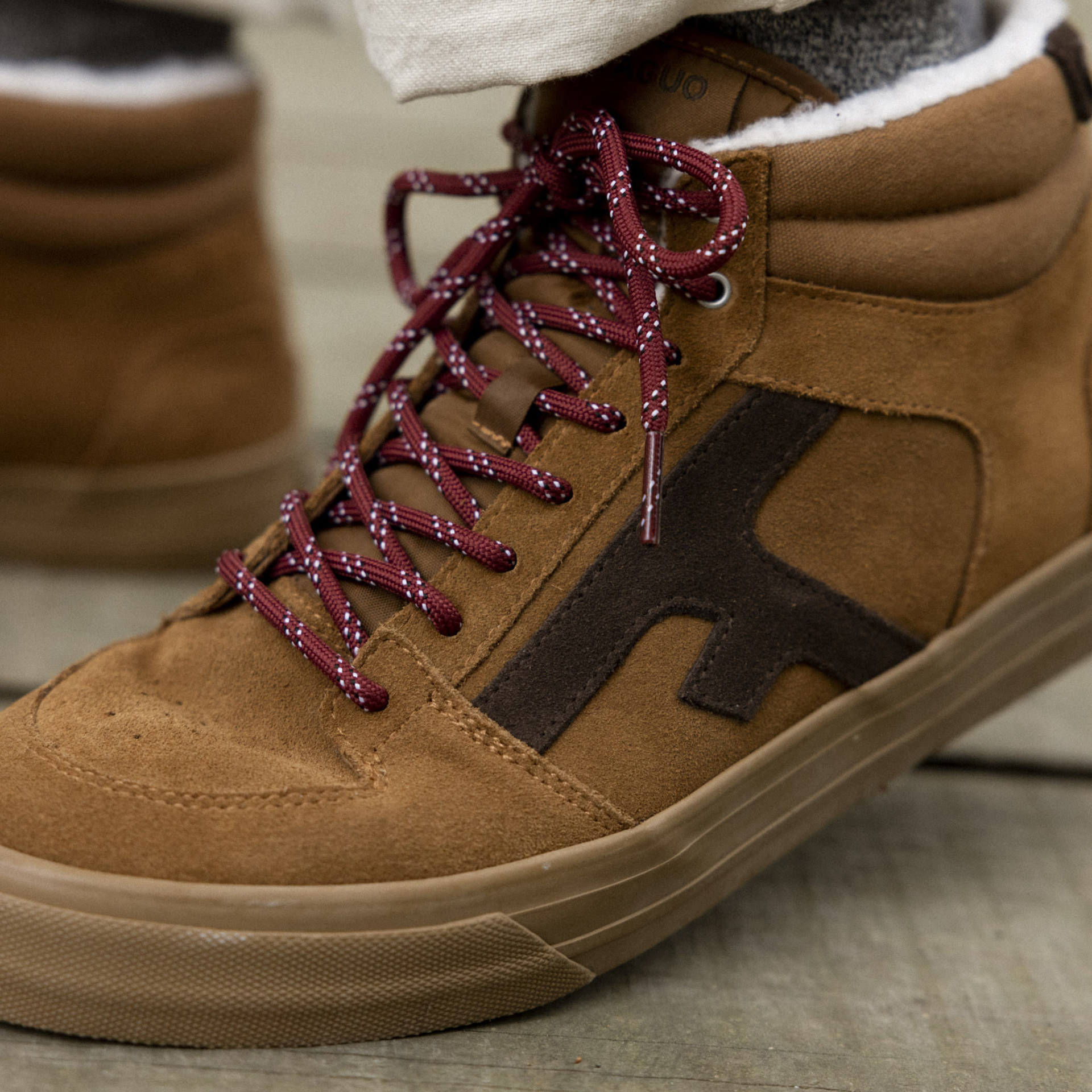 Tennis camel suède et coton - modèle Walnut mid