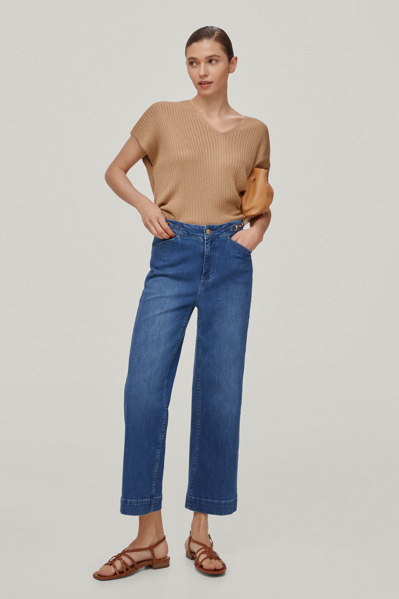 Calça jeans cropped de perna larga - Azul