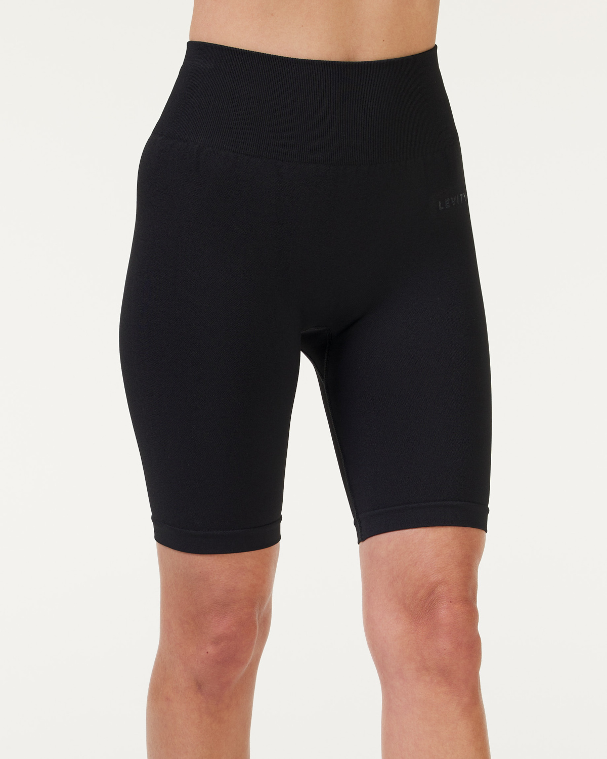 LEVITY Essential Seamless Biker Black