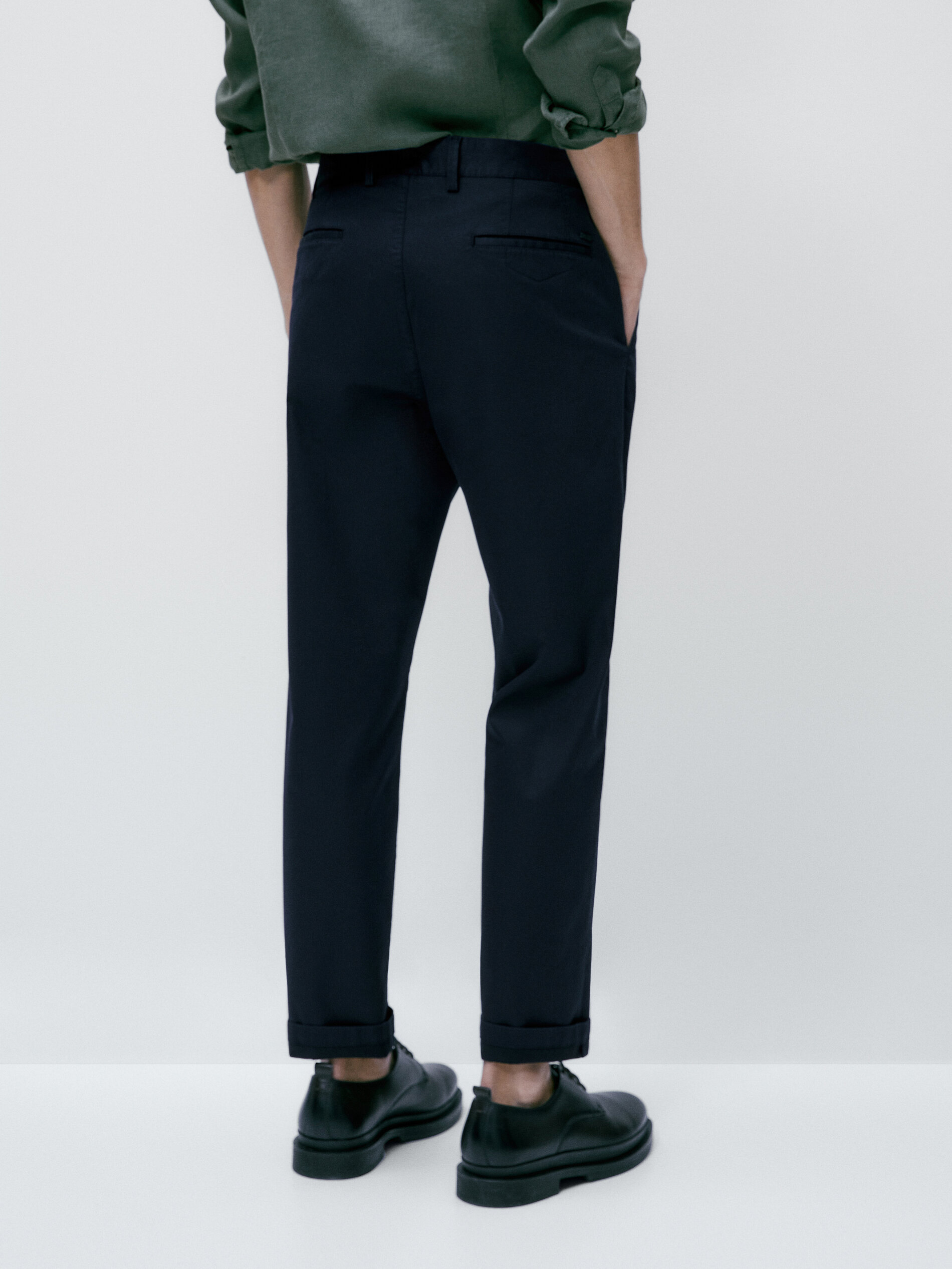 Calça chino de malha com corte afunilado - AZUL MARINHO