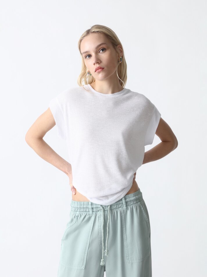 Camiseta texturizada de manga curta - Branca
