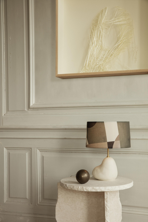 Ferm Living Mineral sculptural bijzettafel
