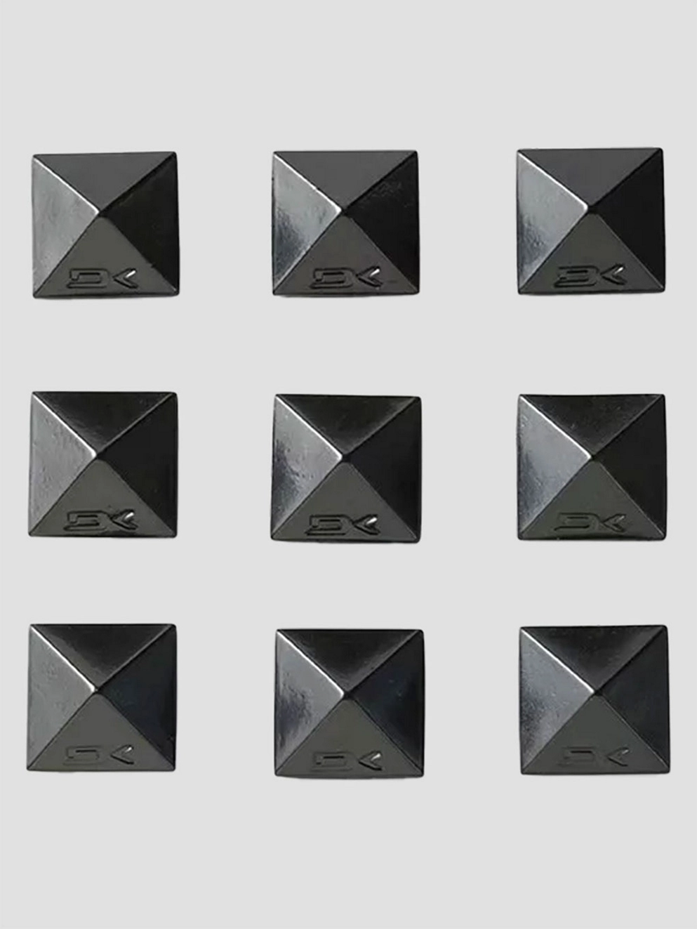 Dakine Pyramid Studs Stomp Pad black