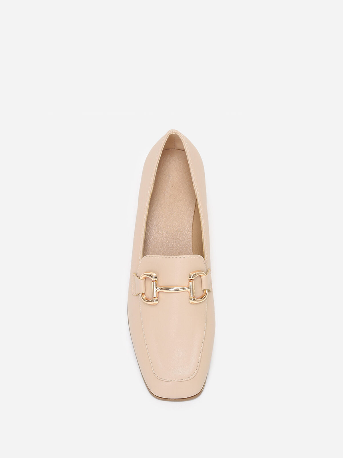 Mocassins à bout carré et anneaux- Beige