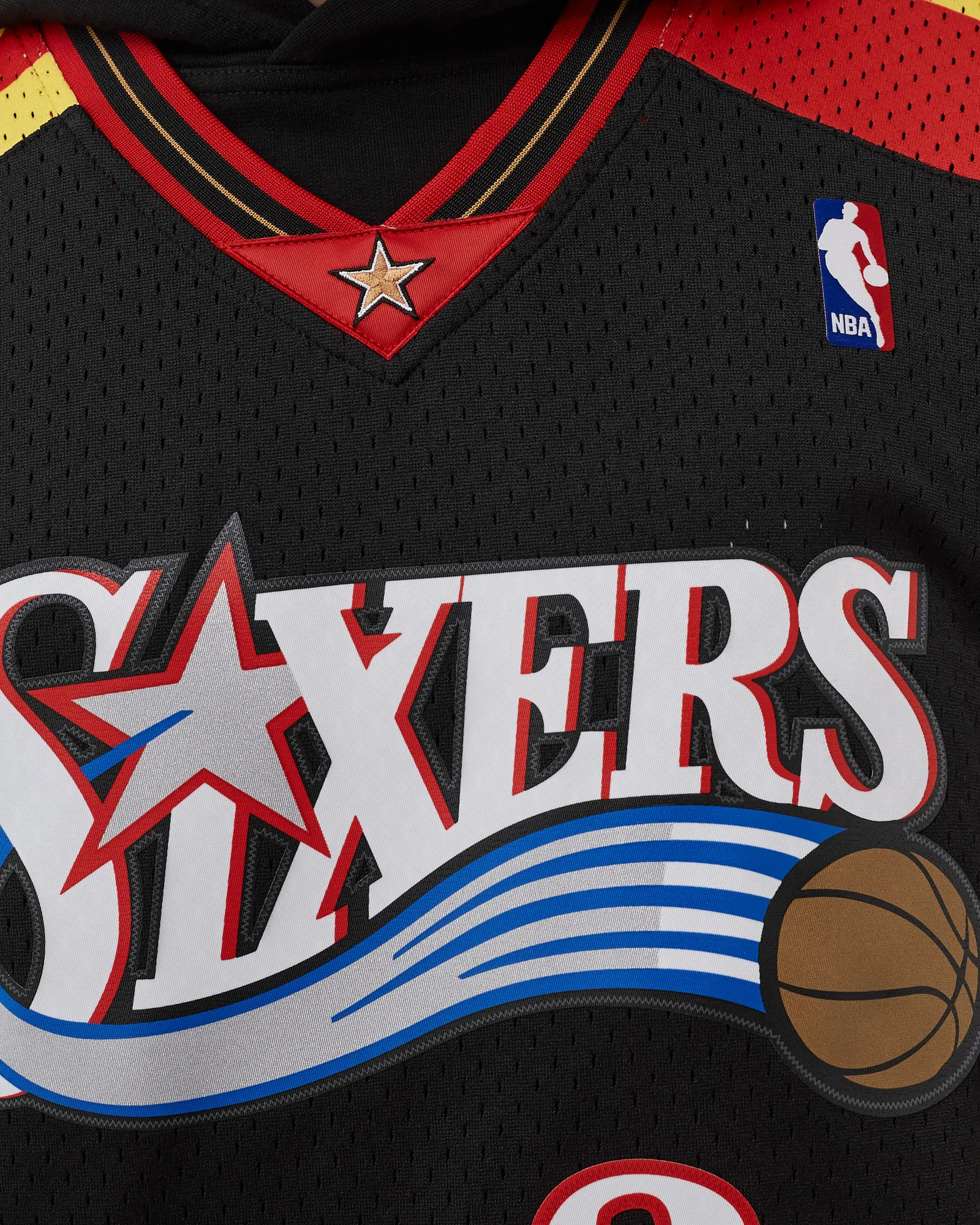 Mitchell & Ness NBA SWINGMAN JERSEY PHILADELPHIA 76ERS ALTERNATE 2006-07 ALLEN IVERSON #3