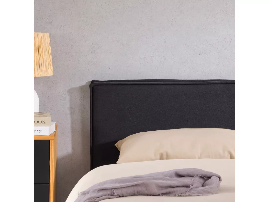 Tête de lit KLAO 160 rembourrée, En tissu polyester pour lit 160 cm, Sur pieds en plastique, Noir