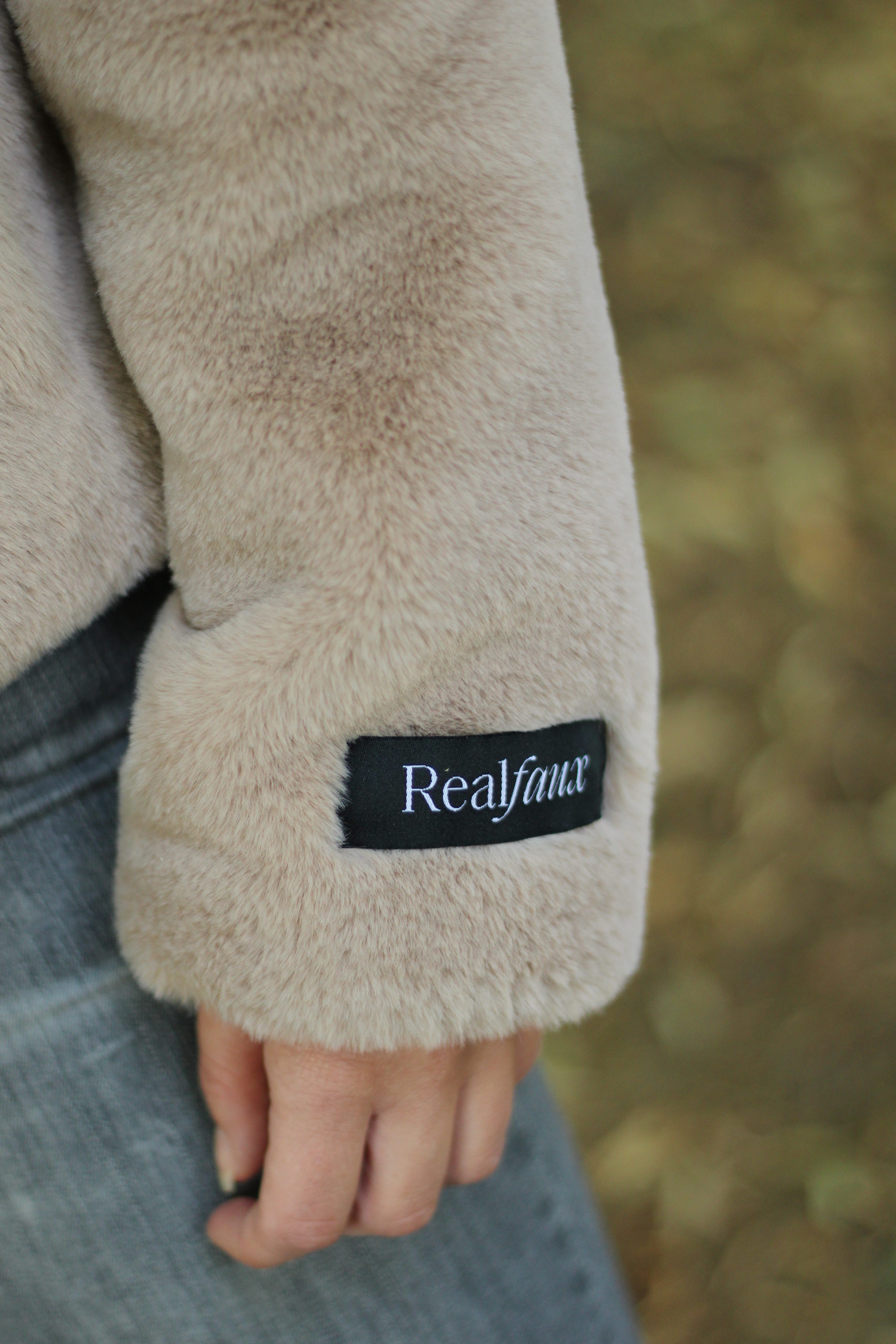 Rino & Pelle - Vie Single Breasted Fake Fur Jacket - Oat