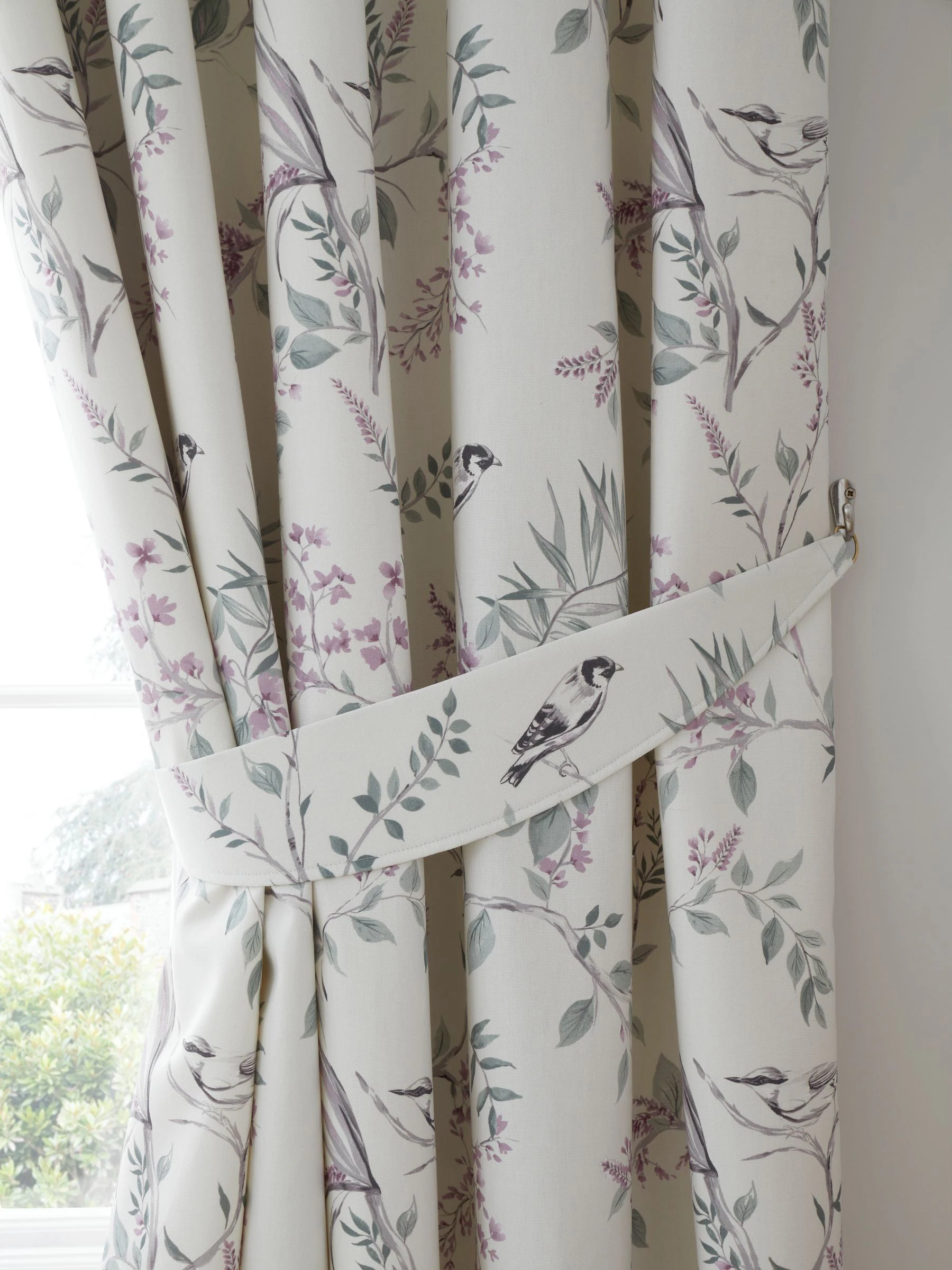 Dreams & Drapes Jazmine Pencil Pleat Curtains