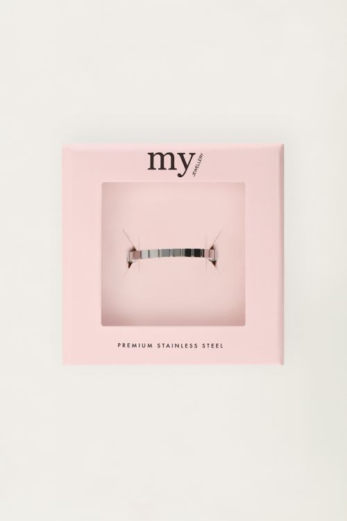 Minimalistische ring met vierkantjes