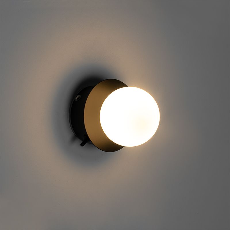 Wandlamp zwart IP44 met schakelaar - Cederic