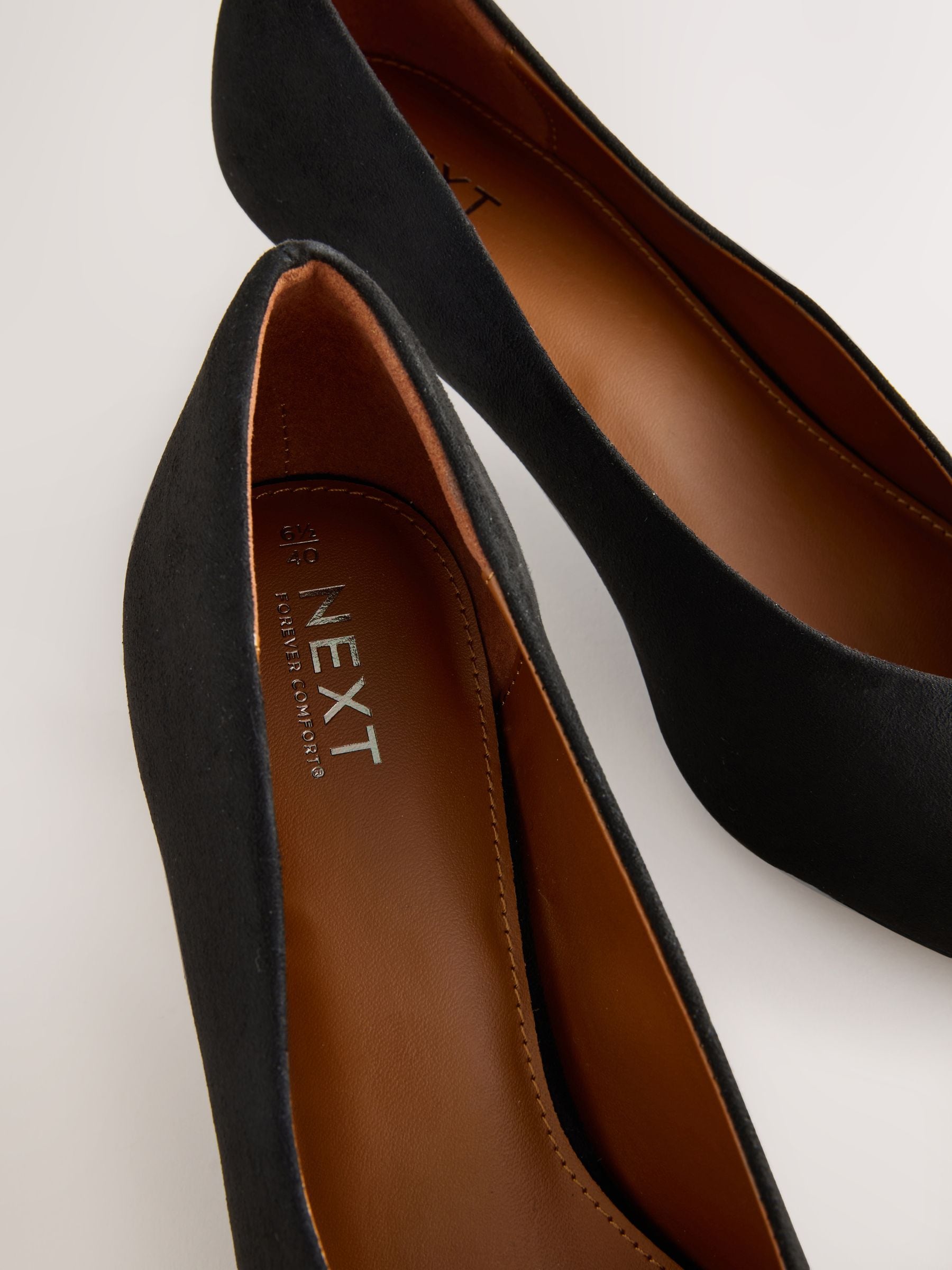 Zwart - Puntige lage naaldhakken schoenen