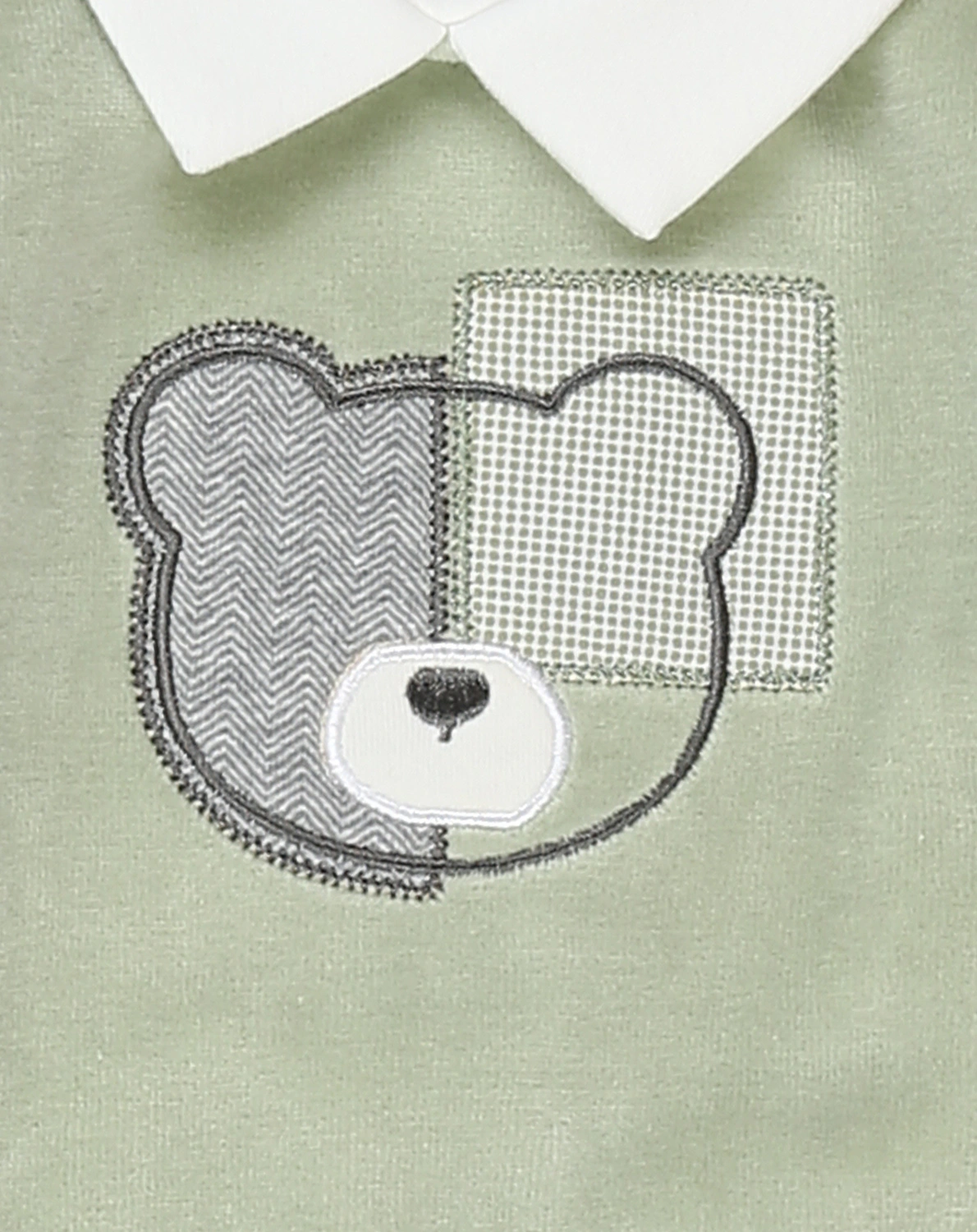 Nicki-Strampler GRAPHIC BEAR in tee
