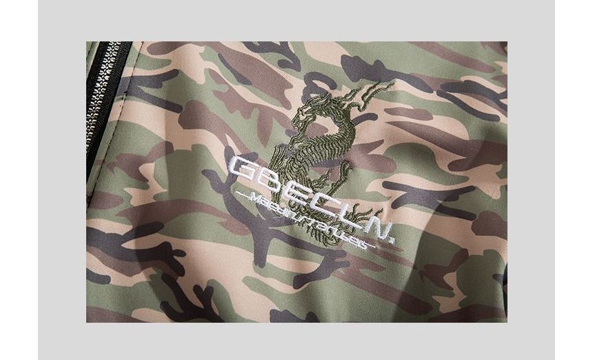 Yelmenor - Oversized hoodie met camouflageprint en borduursel