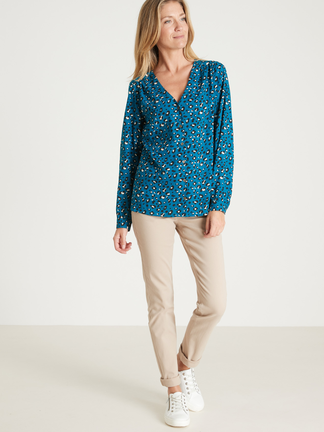 Blouse fluide encolure V