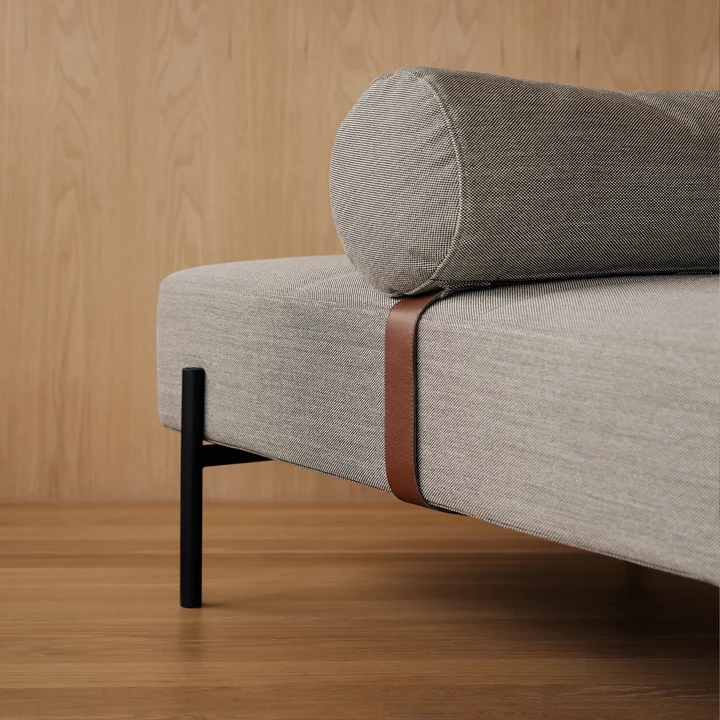 Northern - Daybe Daybed, weiss / hellgrau (Kvadrat Brusvik 02)